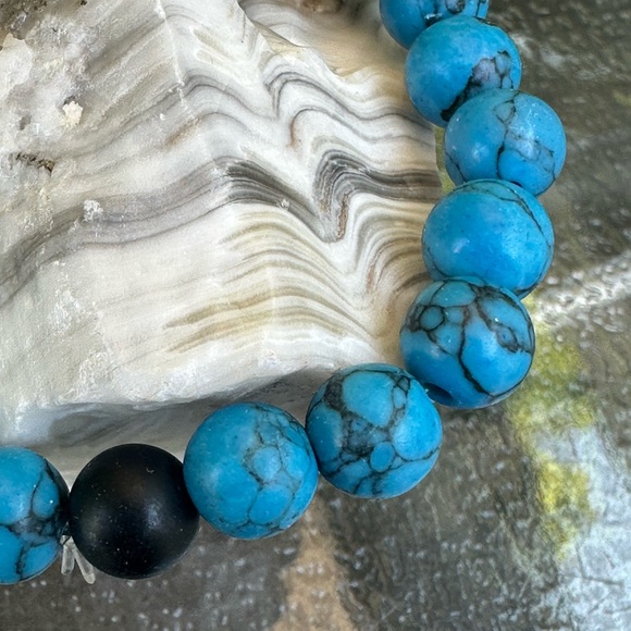 Artisan Crafted Blue Turquoise & Obsidian Stone Bracelet - Picture 2 of 10